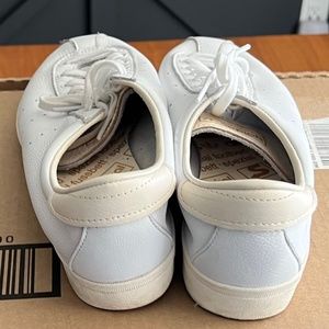 Men’s Adidas  Lacombe Spezial